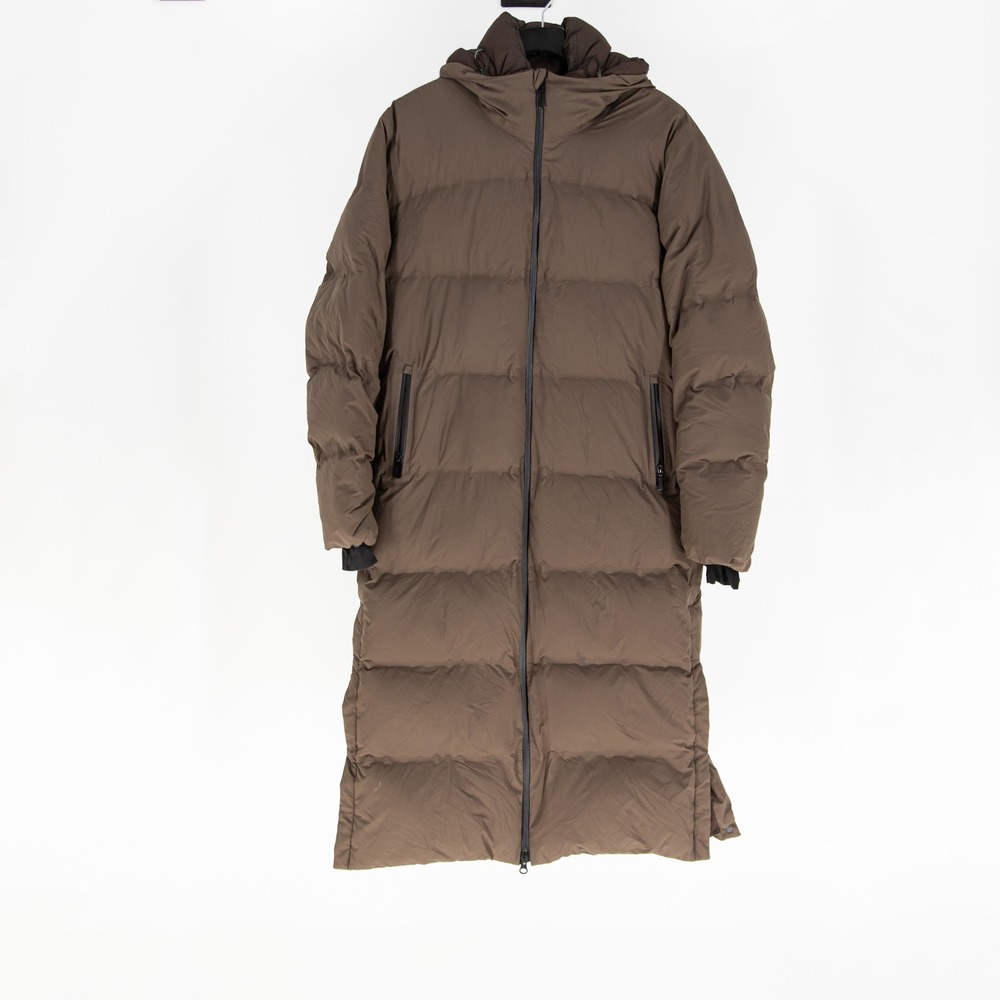 Aritzia The Super Puff Quilted Waterproof 700+ Fill Power Long Jacket Coat Brown